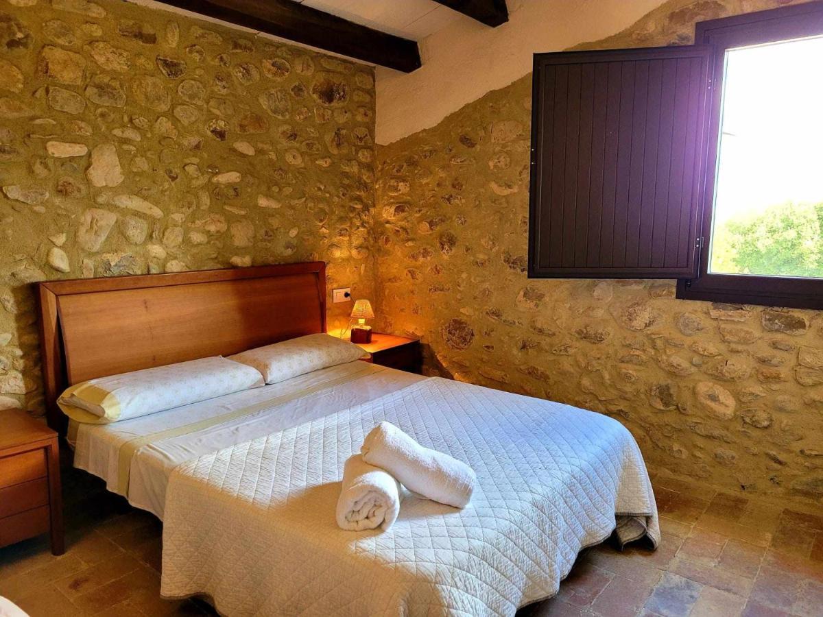 Casa rural en Girona 8 habitaciones hasta 30 personas piscina privada Cabanelles Exterior foto